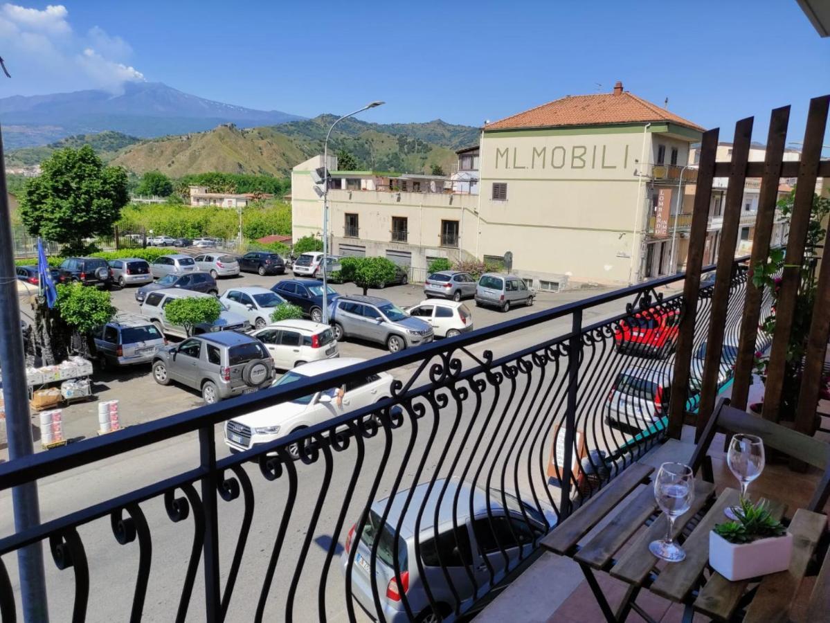 I Du Meli Apartments Taormina Dış mekan fotoğraf